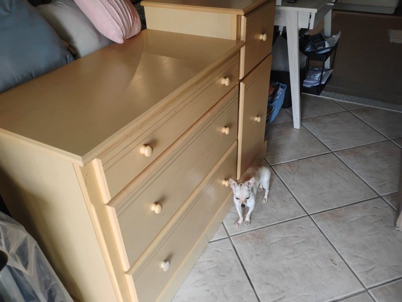 Pine Dresser