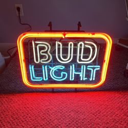 Bud light neon Light/sign