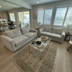 FREE DELIVERY 2 Couches