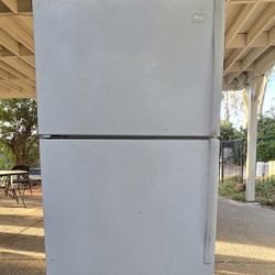 Whirlpool 14.4 cu. ft. Refrigerator Perfect For Small Spaces