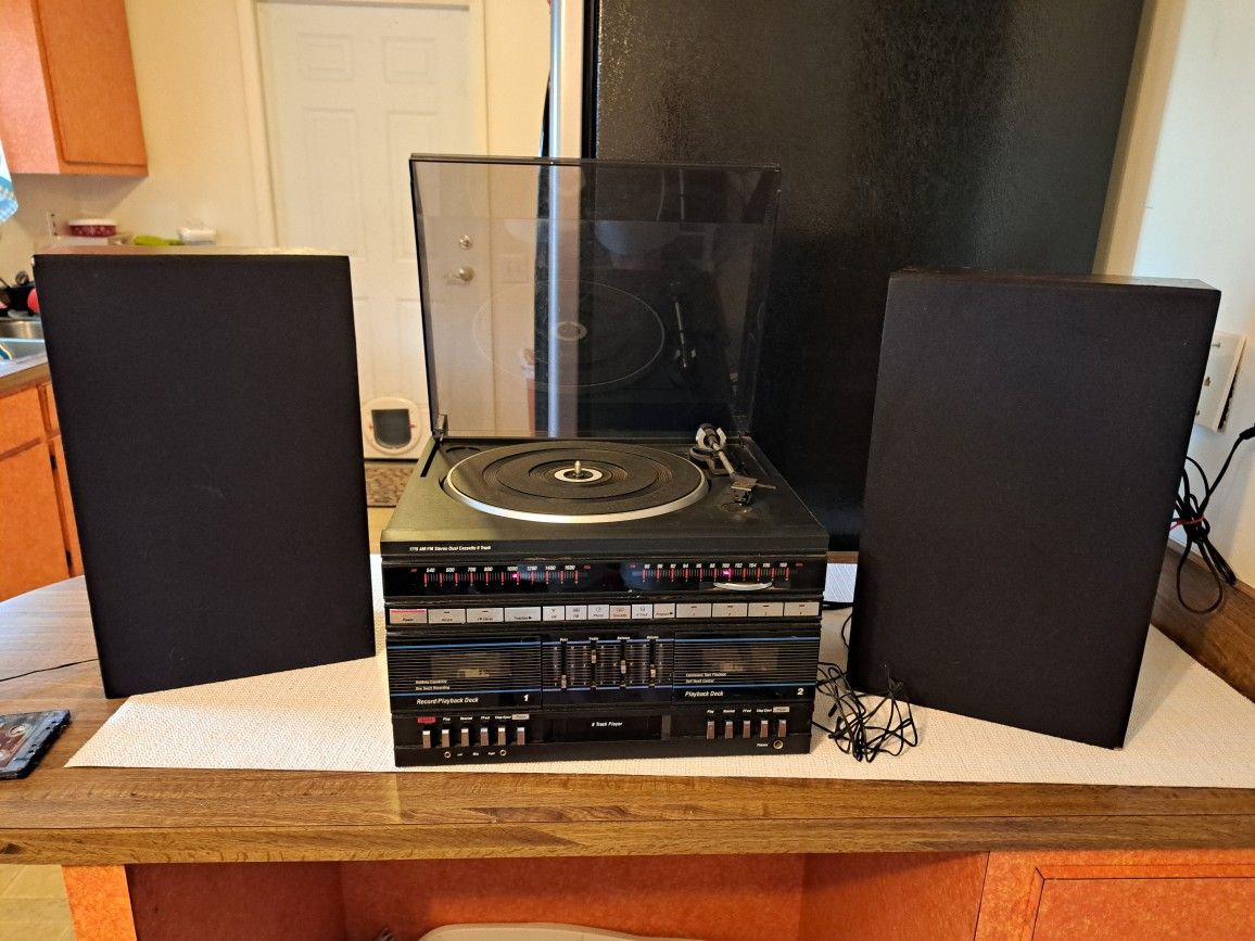 Vintage 1980s Stereo