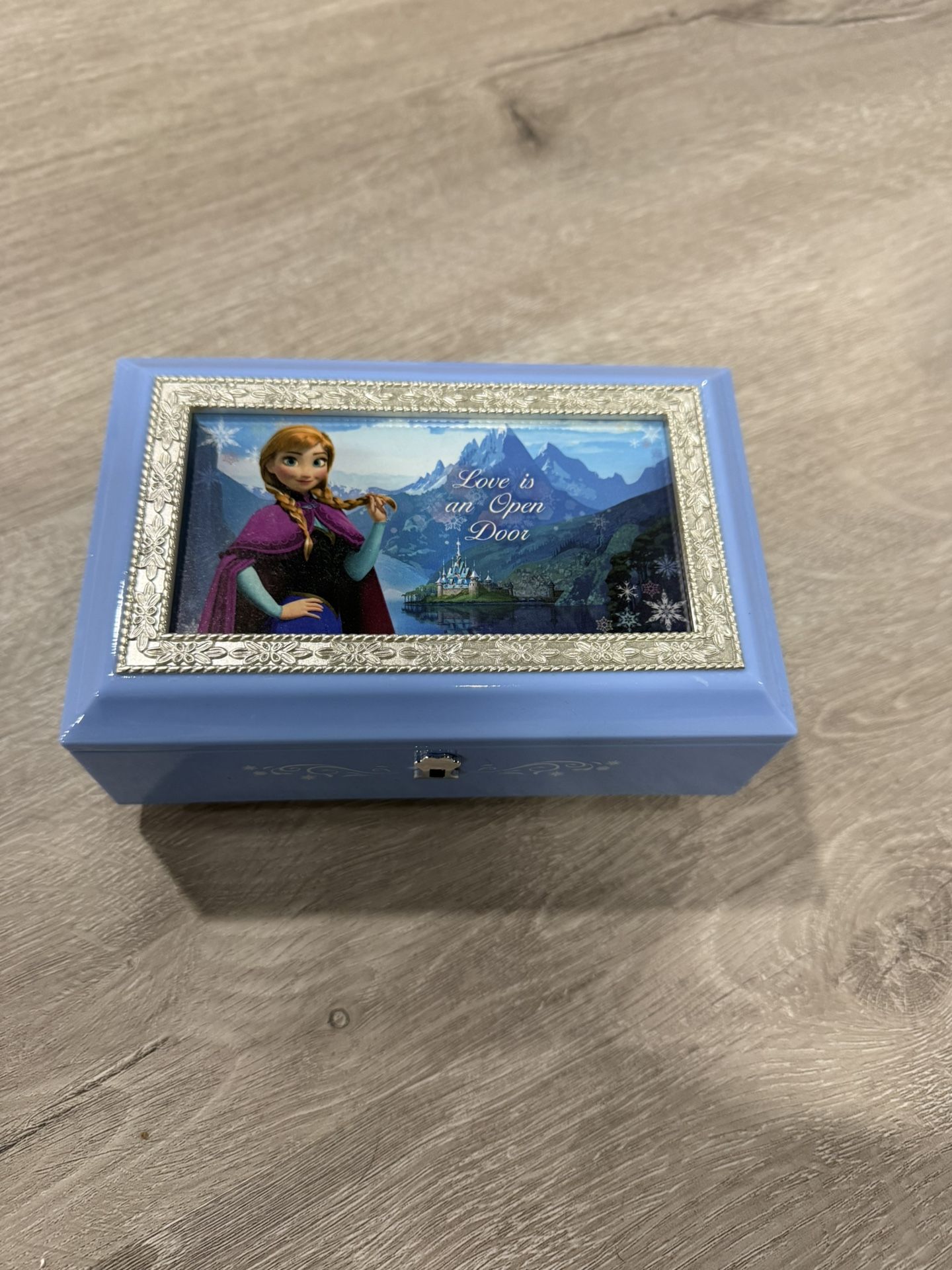 Frozen Collectible Jewelry Box