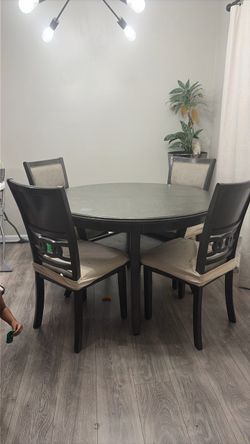 Gray table