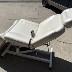 Electric Treatment Chair 