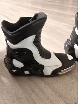 Motorcycle boots (Joe rocket )