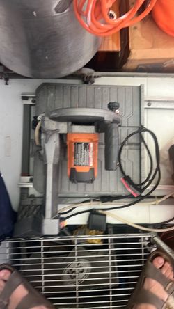 RIDGID R4030 7-Inch Job Site Wet Tile Saw