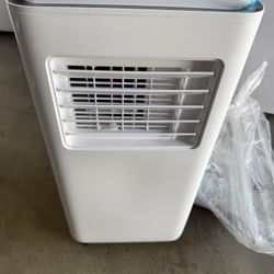 10,000 BTU (6,000 BTU DOE) 115-Volt Quiet 55 dB Portable Air Conditioner Dehumidifier and Remote to 300 sq. ft. White