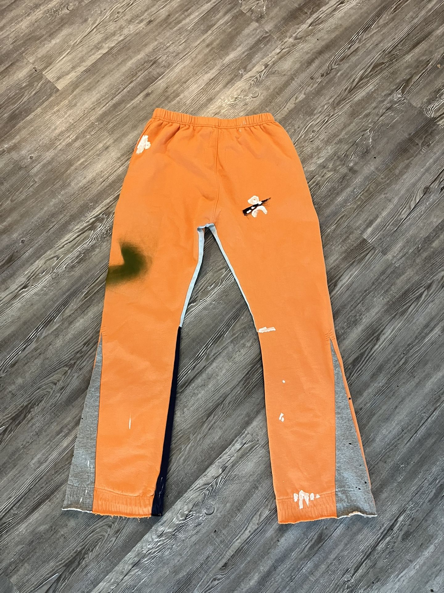 Gallery Dept Size L
