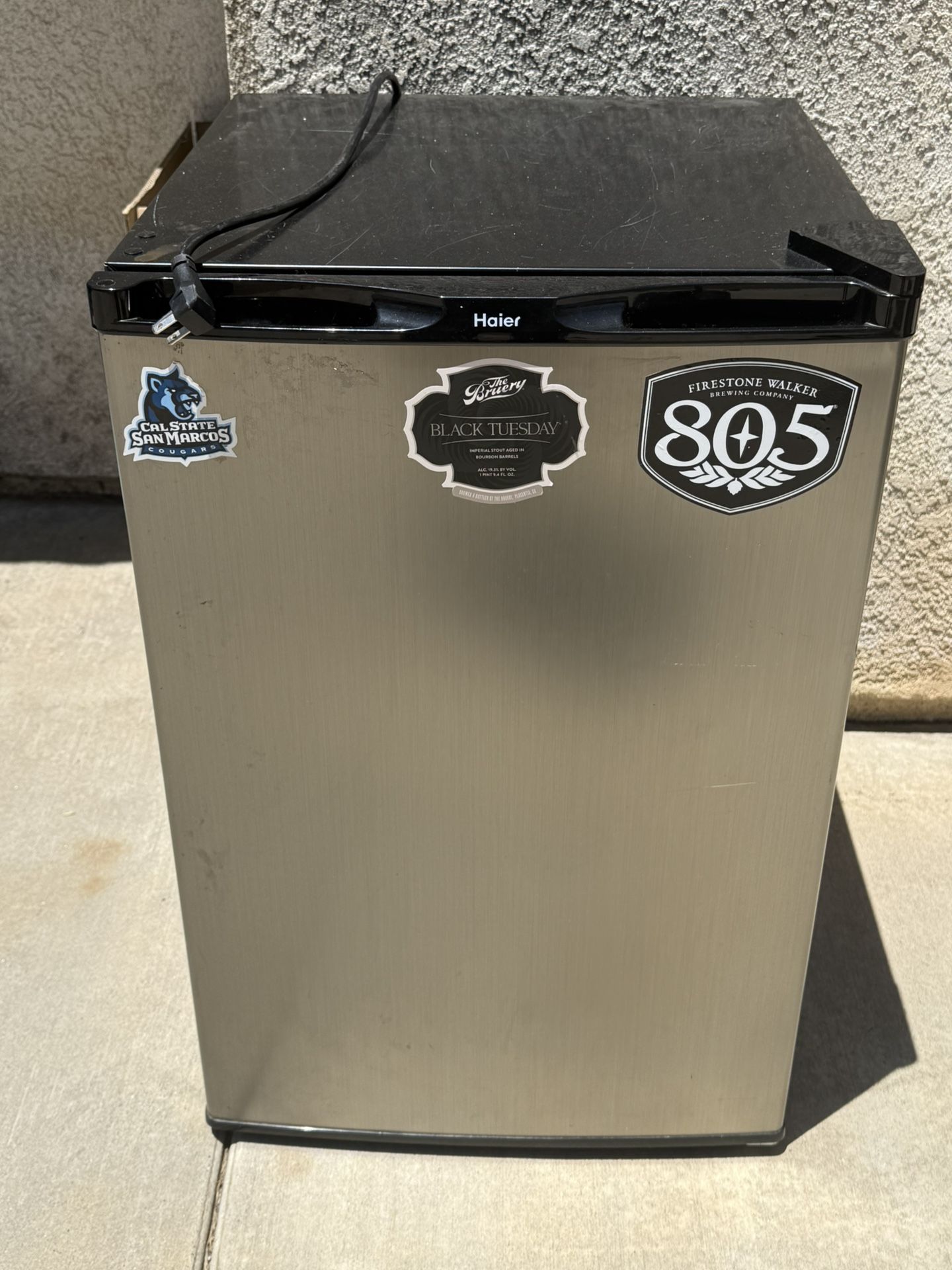 Haier Mini Fridge
