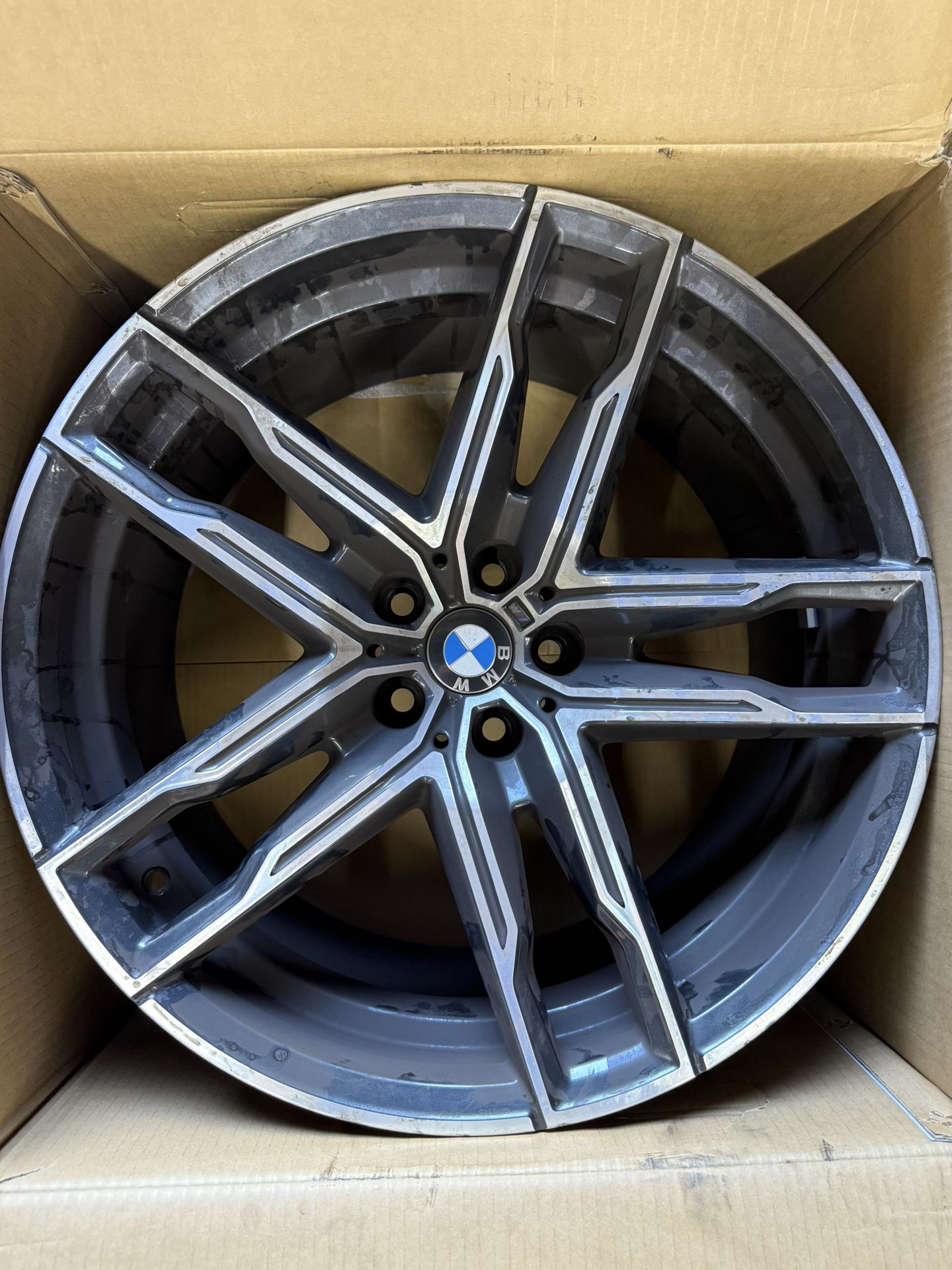 OEM BMW F90 F91 F92 F93 M5 M8 810M Wheels