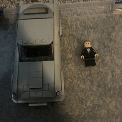 James Bond Lego set