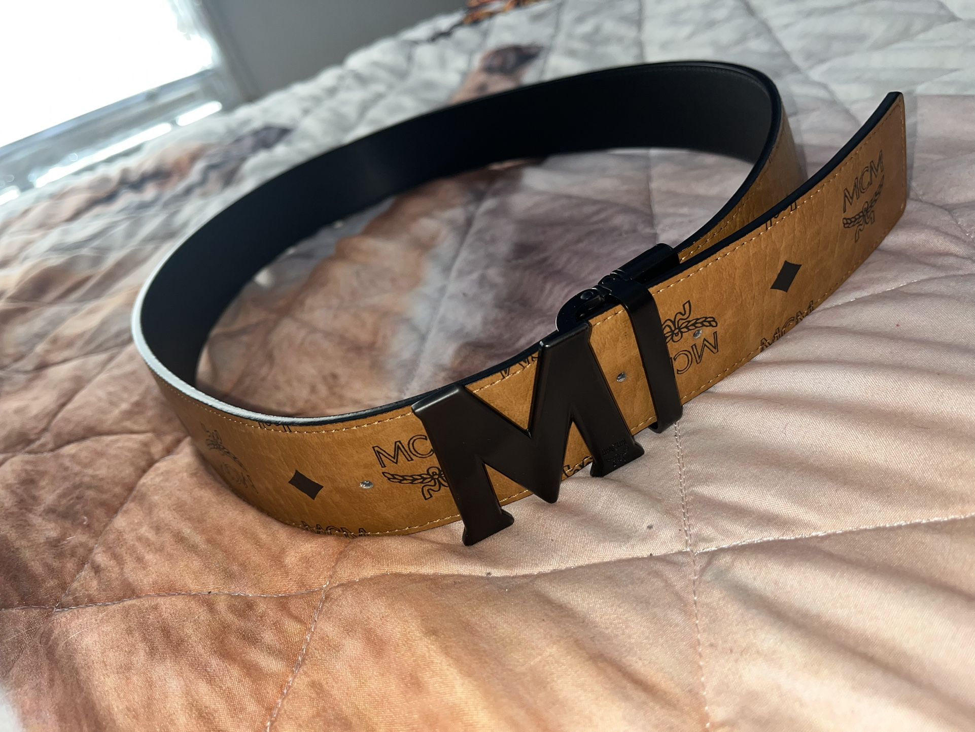 🚨 MCM Reversible Logo Leather Belt + 100% ORIGINAL + SIZE 38 WAIST‼️👖