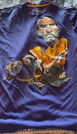 Nike Dri-Fit Kobe Bryant Graphic T-Shirt Men’s Medium