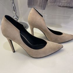 Blush hot sale suede heels