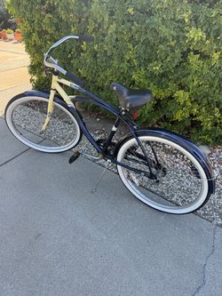 Beach Cruiser Bicycle Two-Tone
