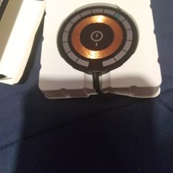 Magnetic Wireless Charger 