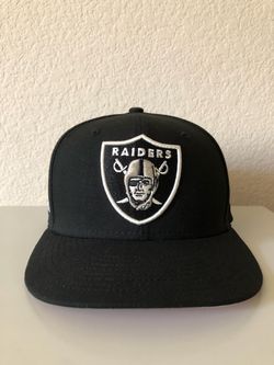 NEW ERA 59FIFTY NFL Los Angeles Raiders SUPER BOWL XVIII Fitted Cap (7 1/8)
