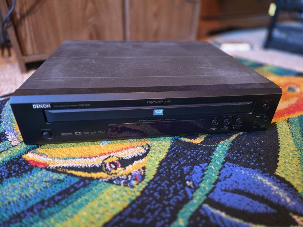 Denon DVM-1835 5-Disc DVD/CD Changer with Remote