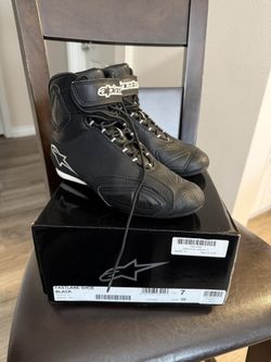 Alpinestars Women’s Riding Boots