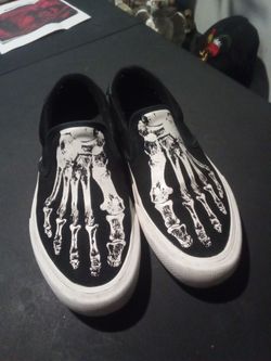 Straye slip ons