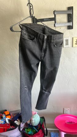 Levi’s 510 gray distressed 34x30