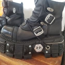 New Rock Platform Boots 