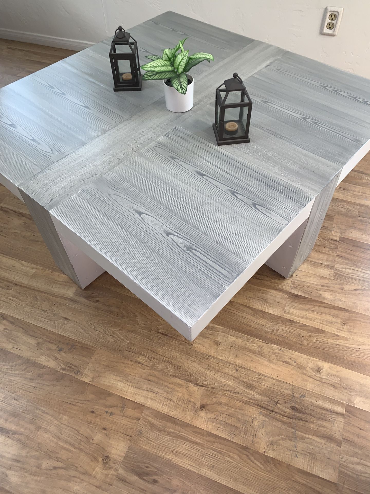Modern Coffee Table!