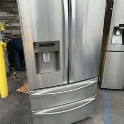 Kenmore Refrigerator Four Doors Stainless Steel 36"W