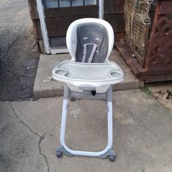 High Chair Ingeuity