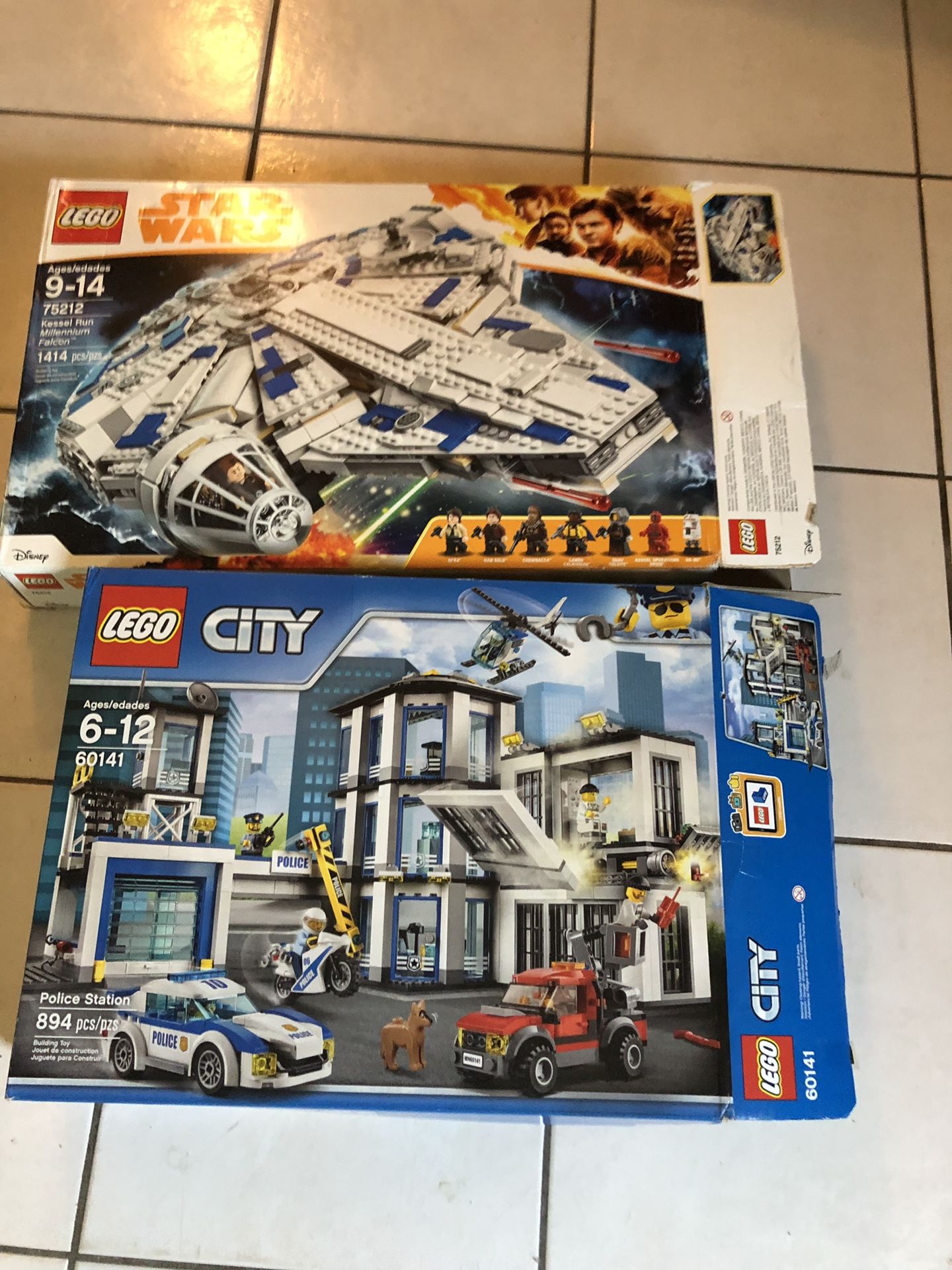 Lego Star Wars 75212 millennium Falcon and 60141 City Police HQ brand new sealed!