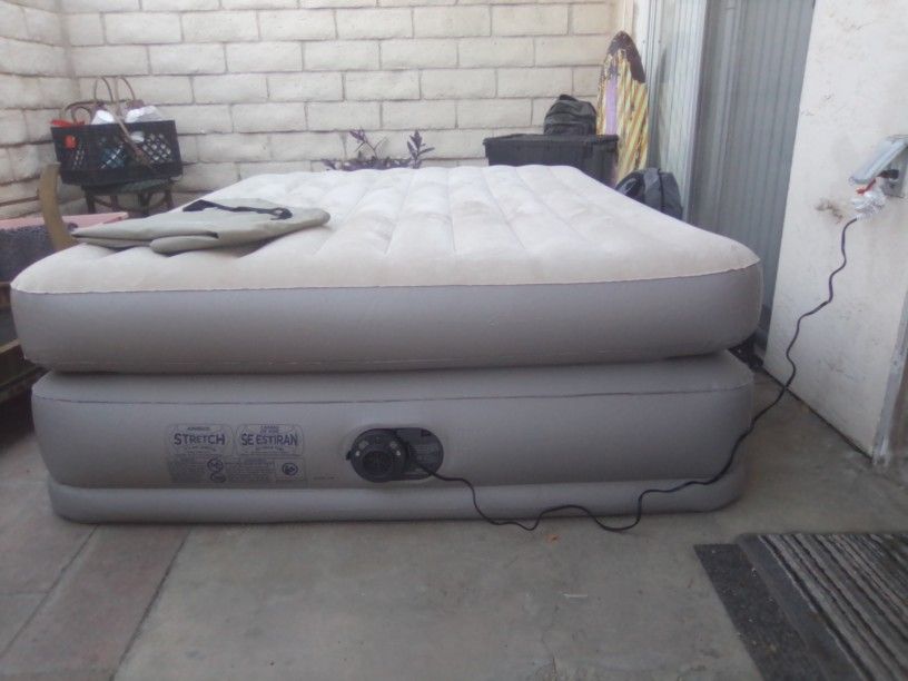 Intex Air mattress,Tan,Queen