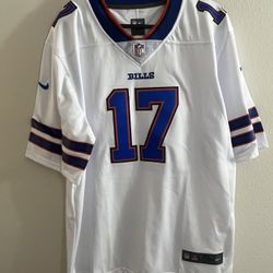 Buffalo Bills Jersey Josh Allen #17 Size XL Excellent Condition