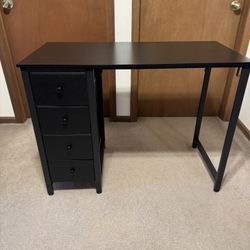 Selling This Desk 