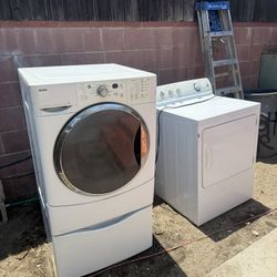 Kenmore HE 2T Washer And GE Dryer 