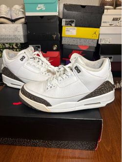 Size 9- Jordan 3 Retro ‘Mocha’
