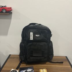 80Eighty Commando Raven Backpack Brand New