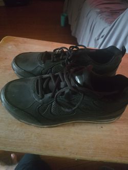 Black Low-Top Lace-Up Sneakers