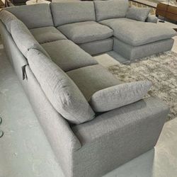 ELYZA SMOKE 5 PIECE RAF SECTIONAL