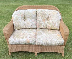 BoHo Resin Wicker All Weather Indoor Outdoor 2 Person Loveseat Couch Settee
