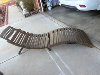 Wood Chaise