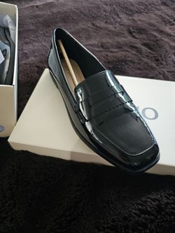 Black Loafer
