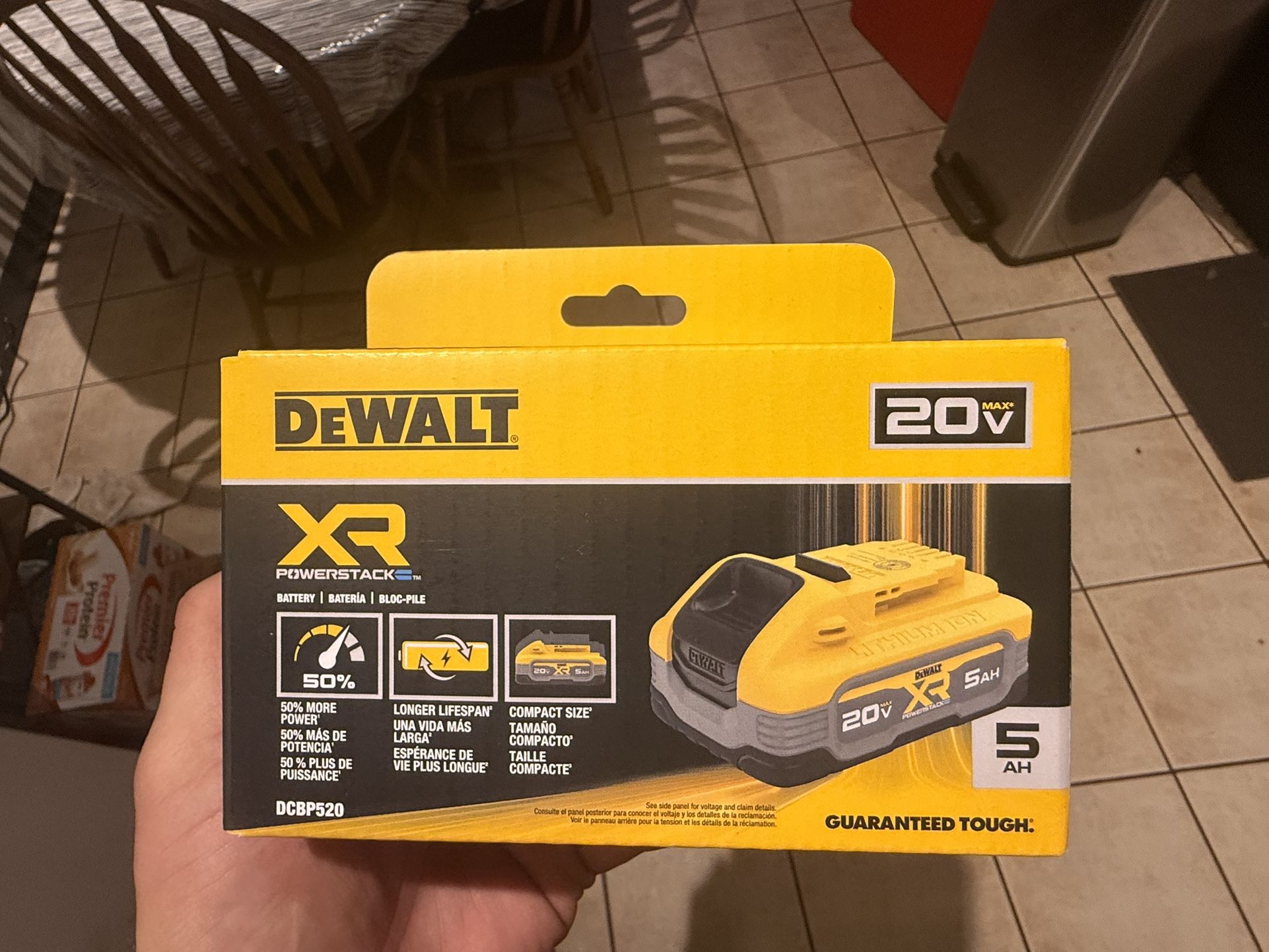 Dewalt 20v power stack 5 ah batt new in box $100