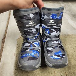 Snow Boots