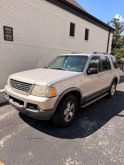 2003 Ford Explorer