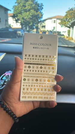 Louis  Vuitton nail stickers