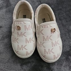 Toddler Mk Shoes Size 5