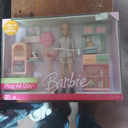 Barbie Zoo Doctor And Nursery Play Set