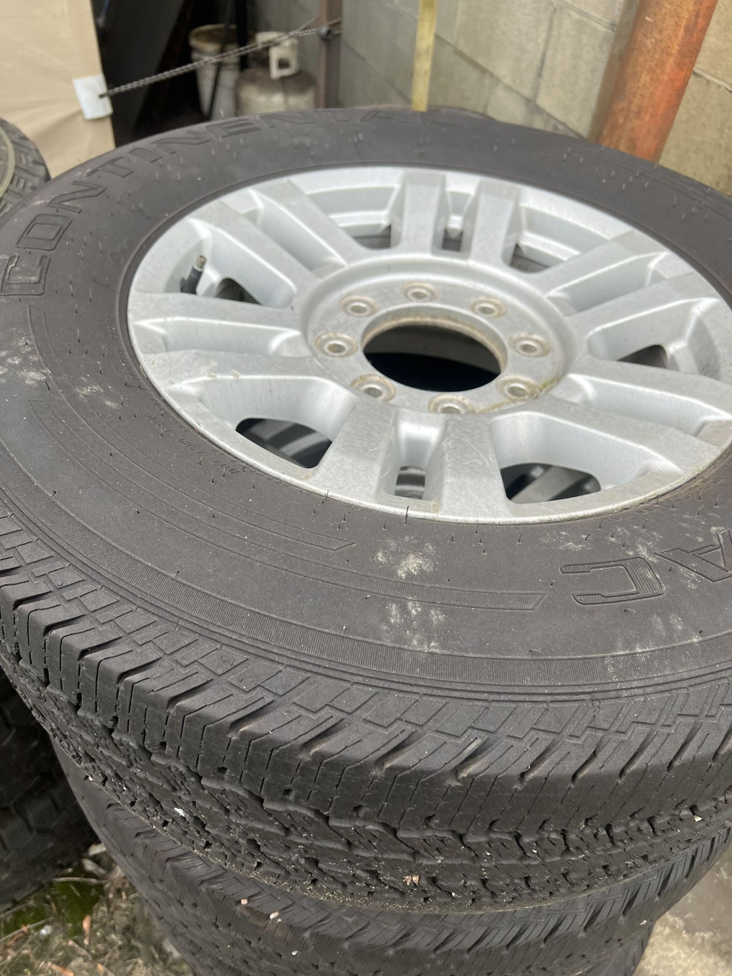 2018 Ford F-250 Oem Wheels And Tires 18