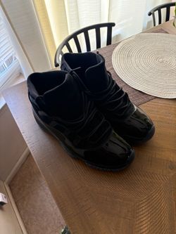 Jordan 11 cap and gown