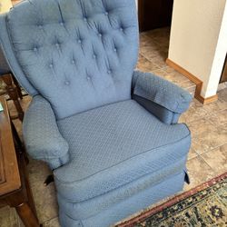 Recliner & Matching Swivel Rocker